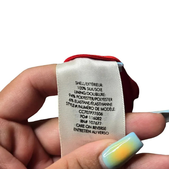 Alice + Olivia Clarine Floral Silk Wrap Dress - Picture 4 of 4